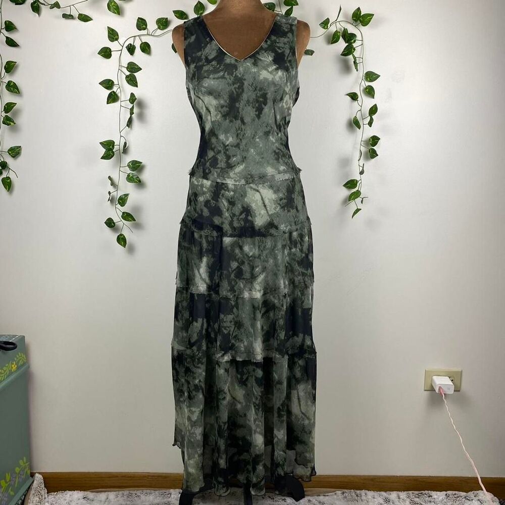 whimsigoth green witchy maxi dress Simply Vera Wang tiered skirt grunge fairy